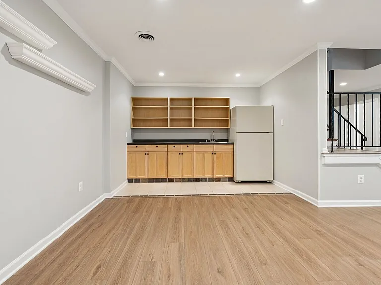 7401 Willshire Hunt Ct — Photo 33
