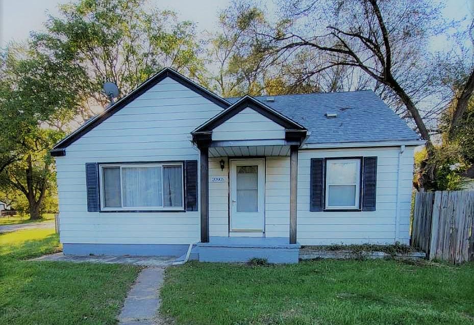 1st image of 20905 Indian St
