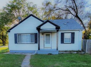 20905 Indian St, Southfield, MI