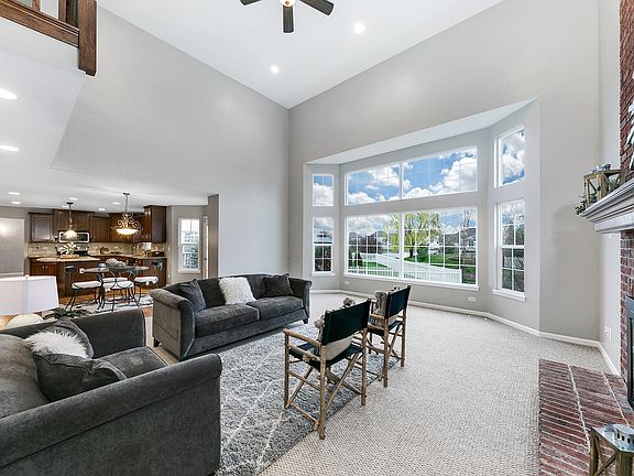3rd image of 24521 W Kennedy Cir