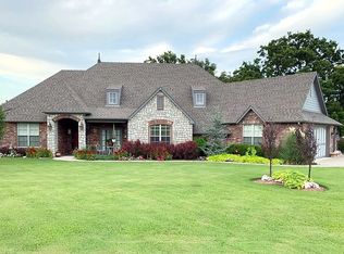 10103 E Ratliff Dr, Claremore, OK 74017