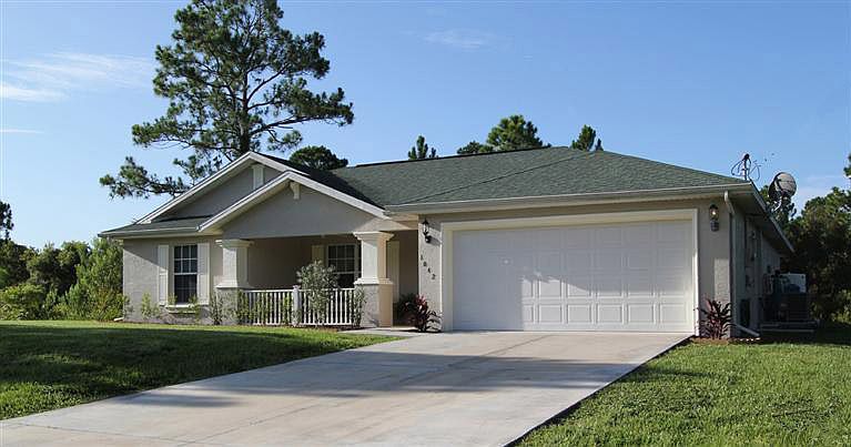 1st image of 1042 Sunrise Blvd