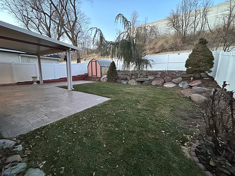 1201 E Parkstone Dr — Photo 26
