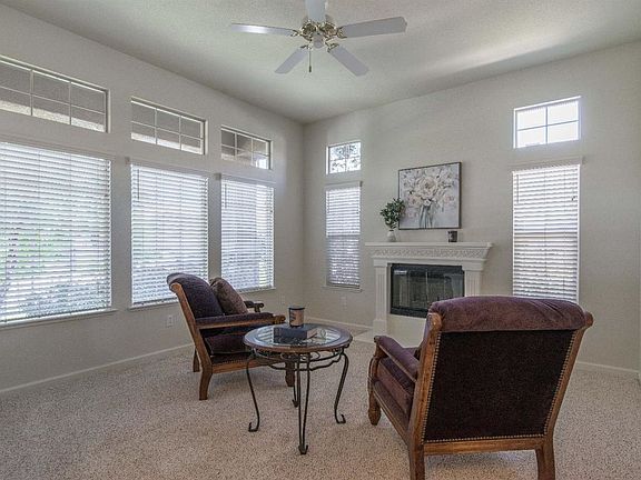 5th image of 1664 Avondale Dr