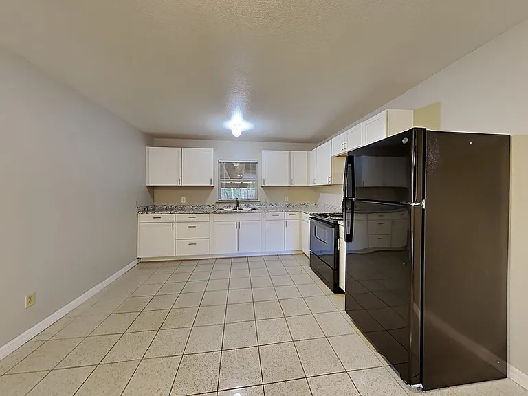 1431 Seminola Blvd #1 — Photo 5