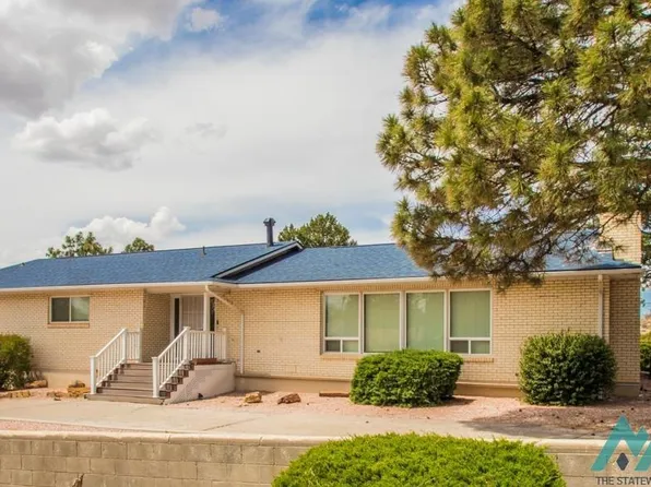 1510 S Grandview Dr, Gallup, NM 87301