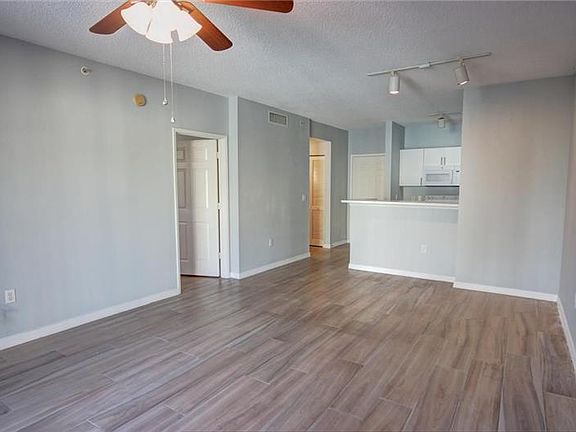 4th image of 780 S Sapodilla Ave APT 212