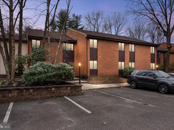 102B Kelly Cv, Mount Laurel, NJ 08054