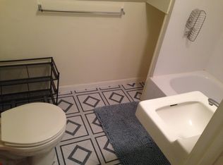 91 Billings Rd, Quincy, MA 02171