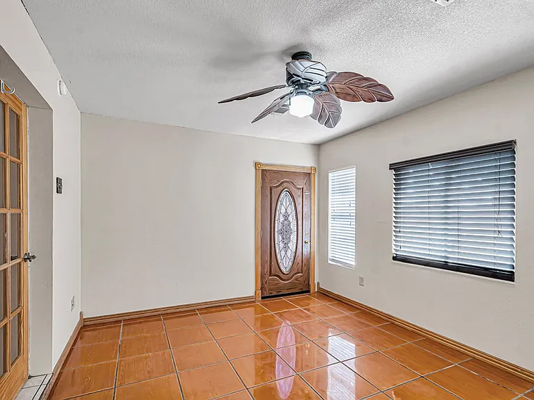 3114 S County Road 1193 — Photo 41