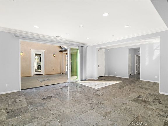 5th image of 6323 Sloane Ct