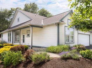2379 Manchester Ln, Avon, OH 44011