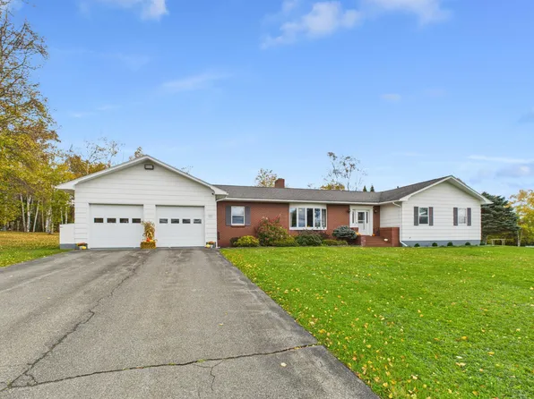 33 Lynn Drive, Caribou, ME 04736