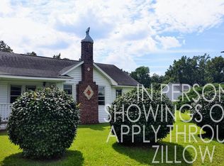 570 Fennell Town Rd, Burgaw, NC 28425