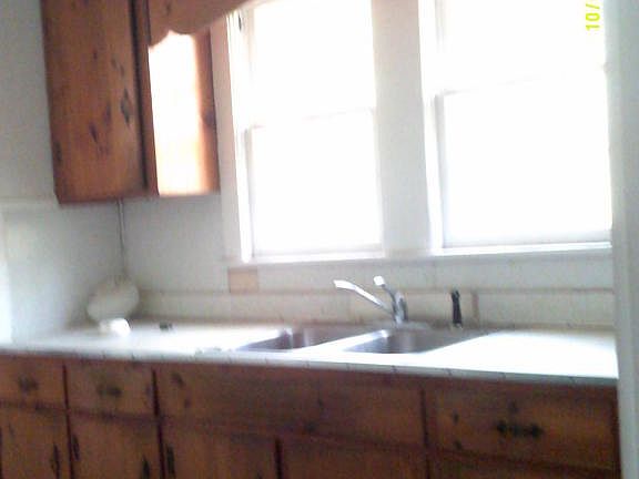 5th image of 2953 Green St
