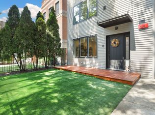 1726 W Huron St, Chicago, IL 60622