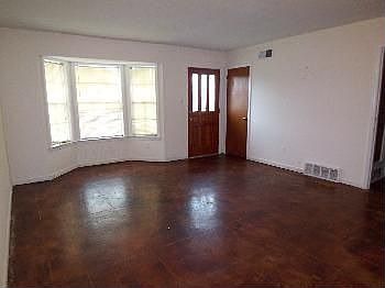 3rd image of 1195 Esplanade Pl