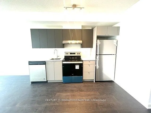 3200 Dakota Cmn #B405 — Photo 4
