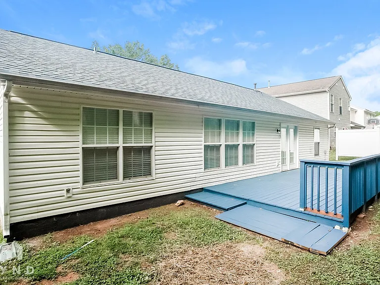 2066 Chapel Creek Rd SW — Photo 15