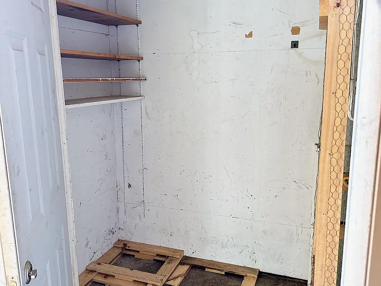 2215 Broadway St — Photo 23