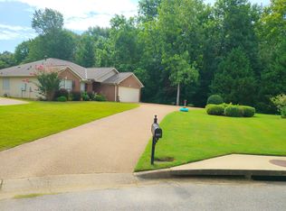 2072 Cribbs Mill Ln, Tuscaloosa, AL 35404