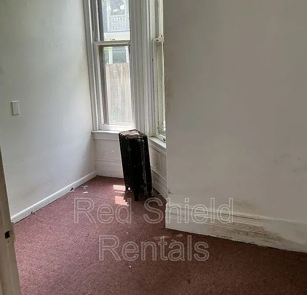 11 N Normal St #3 — Photo 6