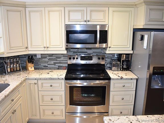 3rd image of 6100 NW 44th St APT 301