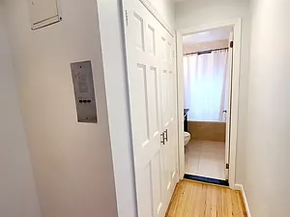 302 East 88th Street image 7 of 15