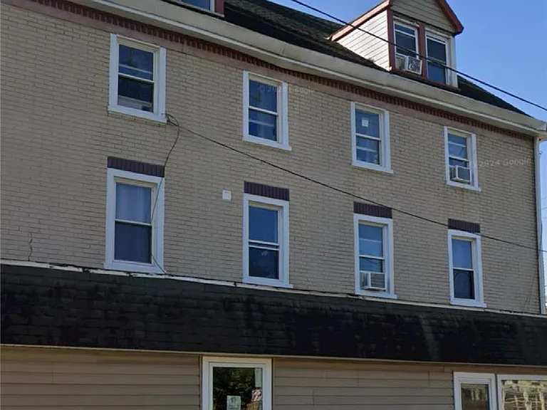 2250 Butler St #102 — Photo 1