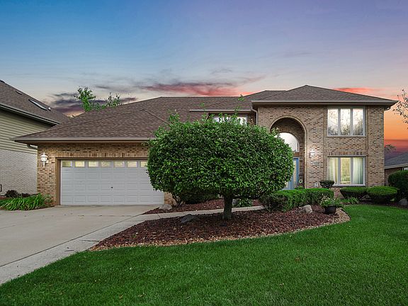 2nd image of 9224 Greenwood Dr