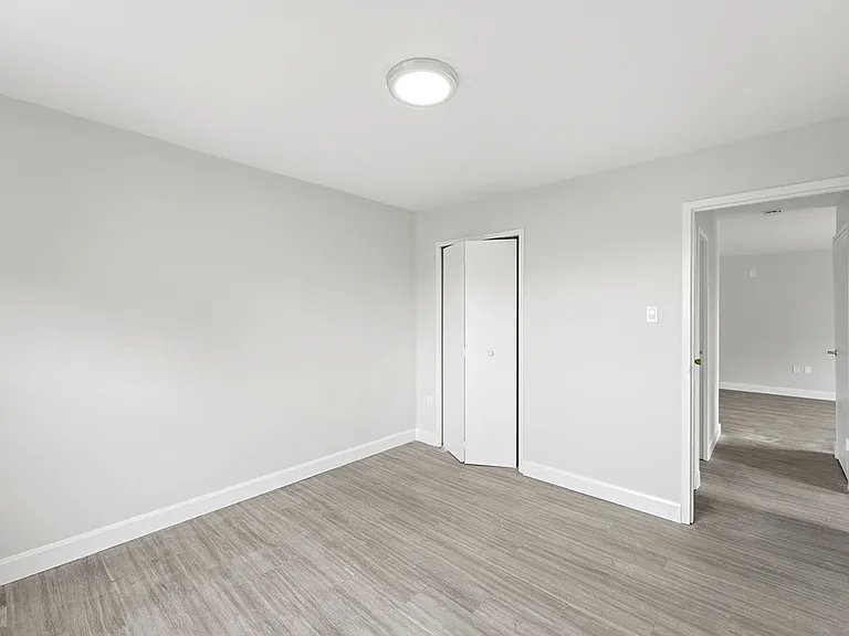 185 Berkshire Dr — Photo 21