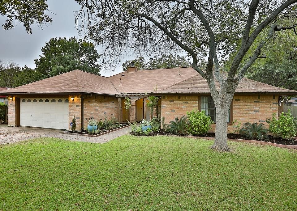 1st image of 2308 Oxford Blvd