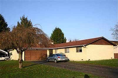 1st image of 4211 124th Pl NE