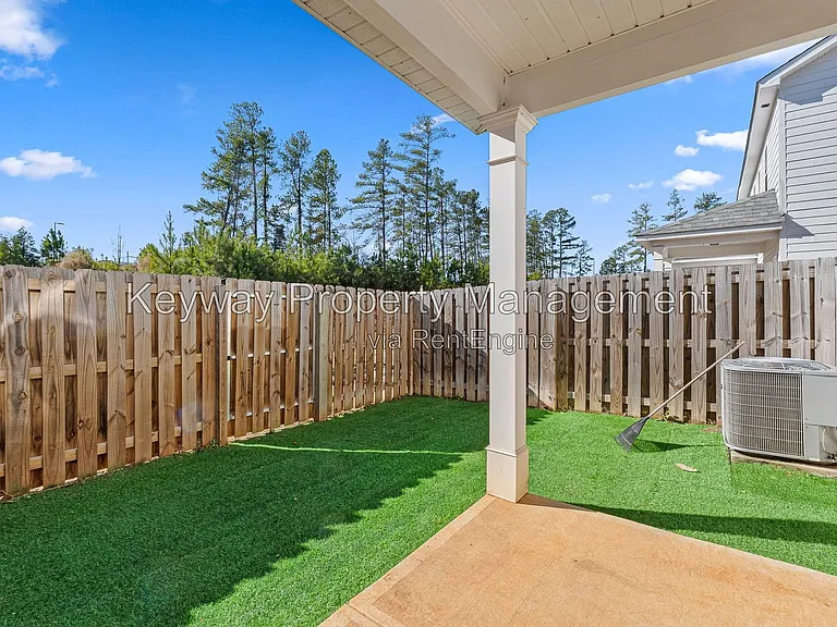 331 Sumac Trl — Photo 27