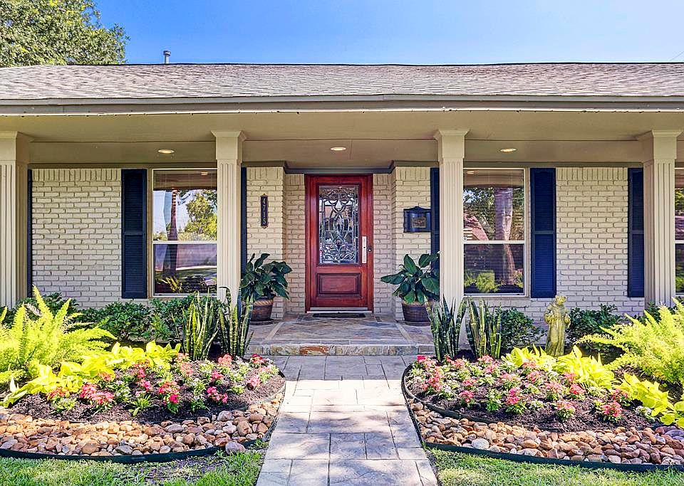 1st image of 4715 Omeara Dr