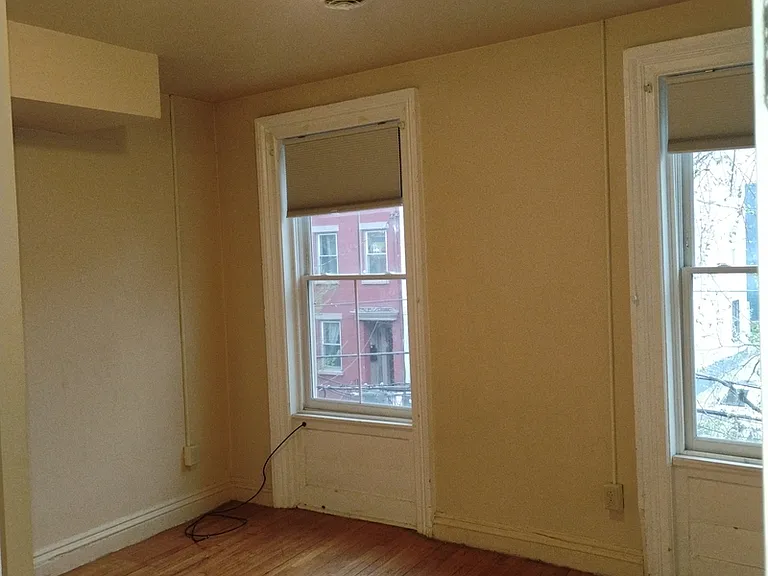 96 Grand St #2 — Photo 6