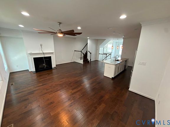 2nd image of 11403 Hayloft Ln