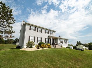 6 Robin Ln, Wappingers Falls, NY 12590