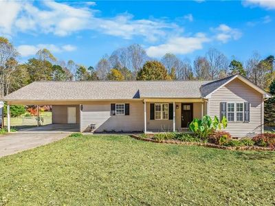 4015 Clay Vann Ln, Winston Salem, NC, 27107