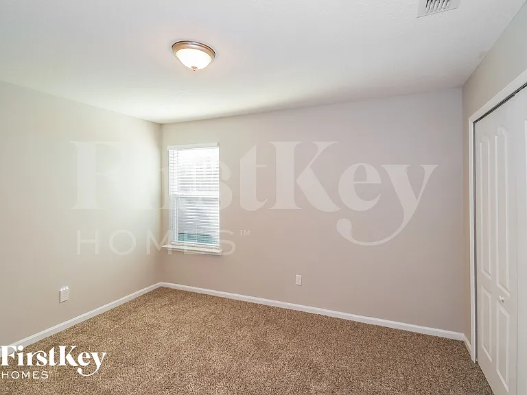 396 Forest Meadow Ln — Photo 12