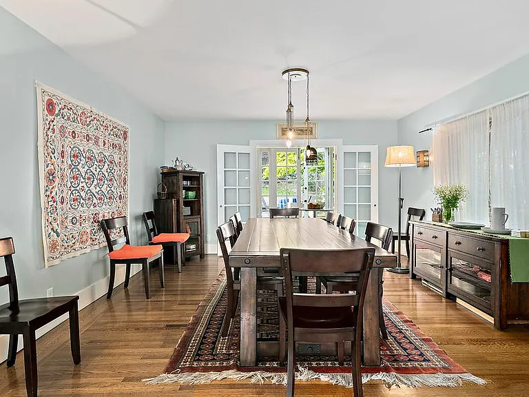 2903 Russell St — Photo 20