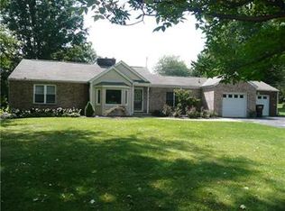 863 N Keel Ridge Rd, Hermitage, PA 16148