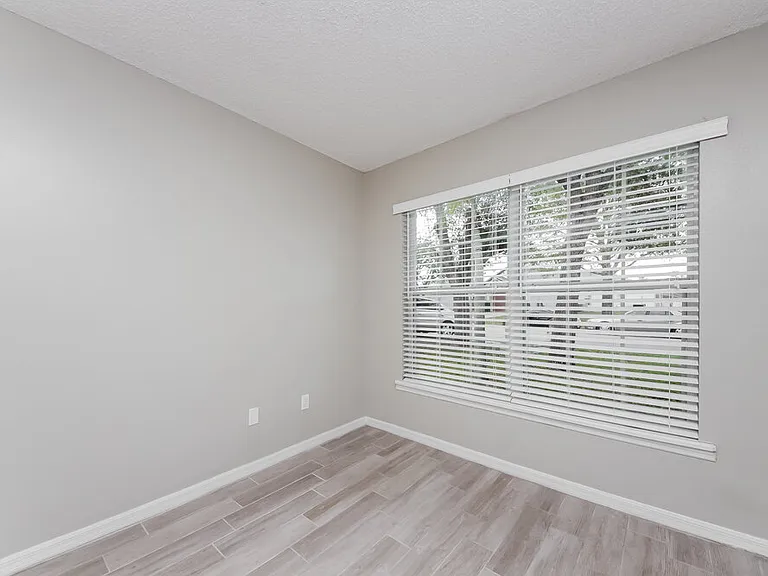 1125 Winding Water Way — Photo 12