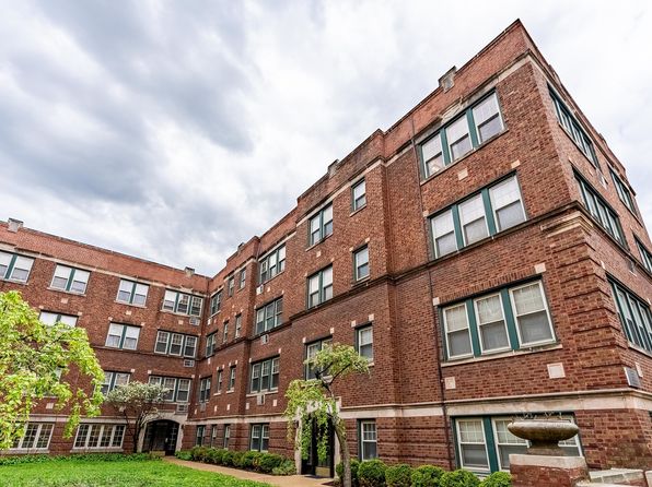 114 Lincoln Ave APT 3C, Riverside, IL 60546