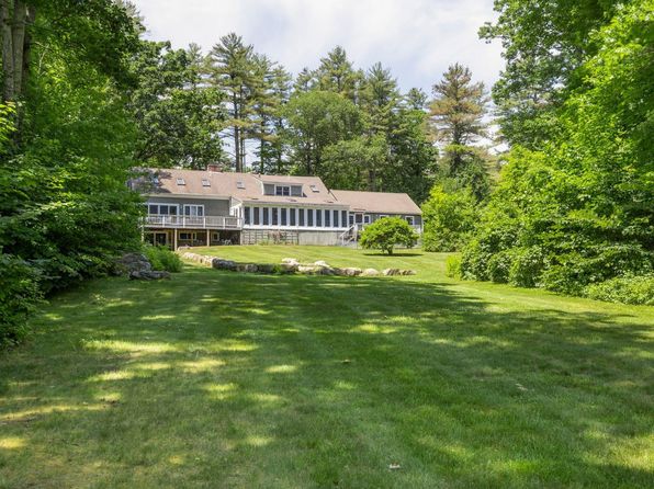 140 Lake Shore Drive, Moultonborough, NH 03254