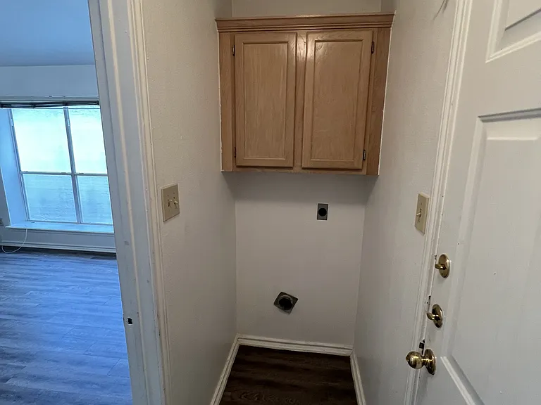 5904 Creekway St — Photo 28