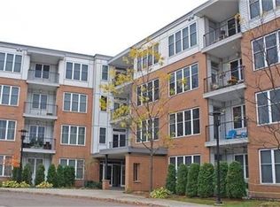 370213 Farrell St, South Burlington, VT 05403