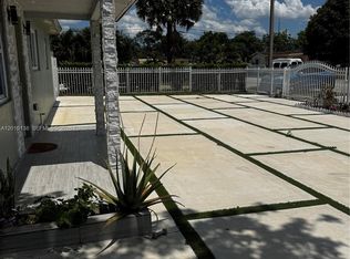 Myrtle Grove 1st Addn, Miami Gardens, FL 33056