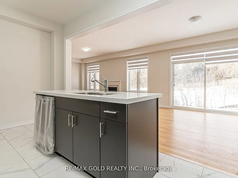 33 Gilham Way — Photo 20