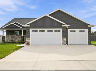 3455 E Rubyred Dr, Appleton, WI 54913
